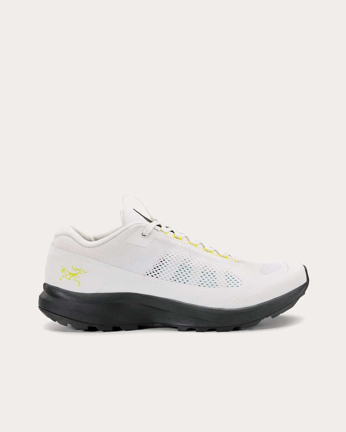 Aerios Aura Silk / Black Running Shoes
