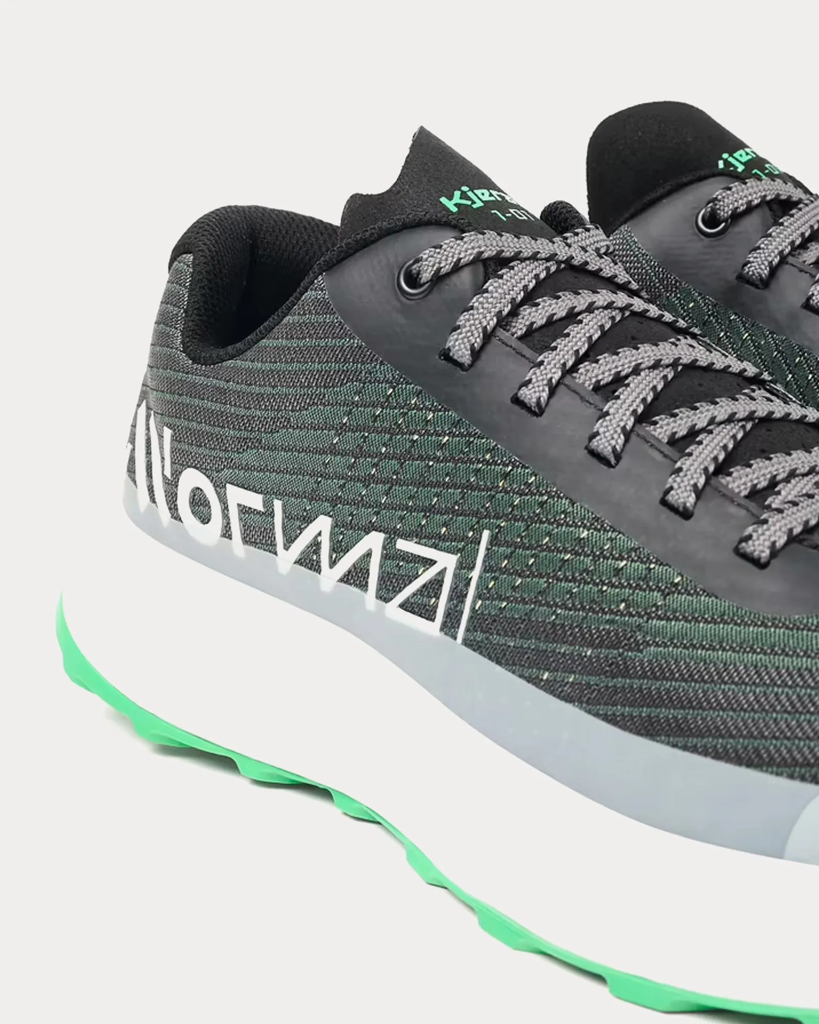 Kjerag Grey / Green Running Shoes