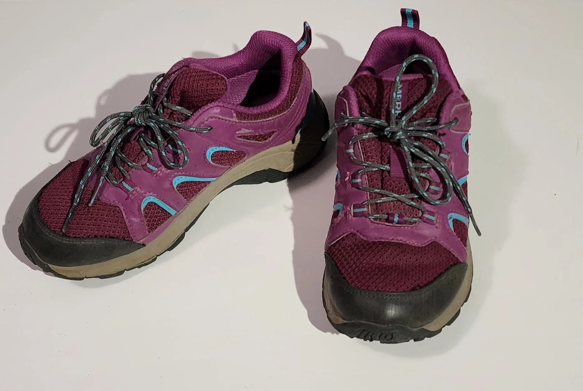 Merrell purple hiking Sneakers sz 3W - size Shoes:  3 & 3.5 (Little Kid)