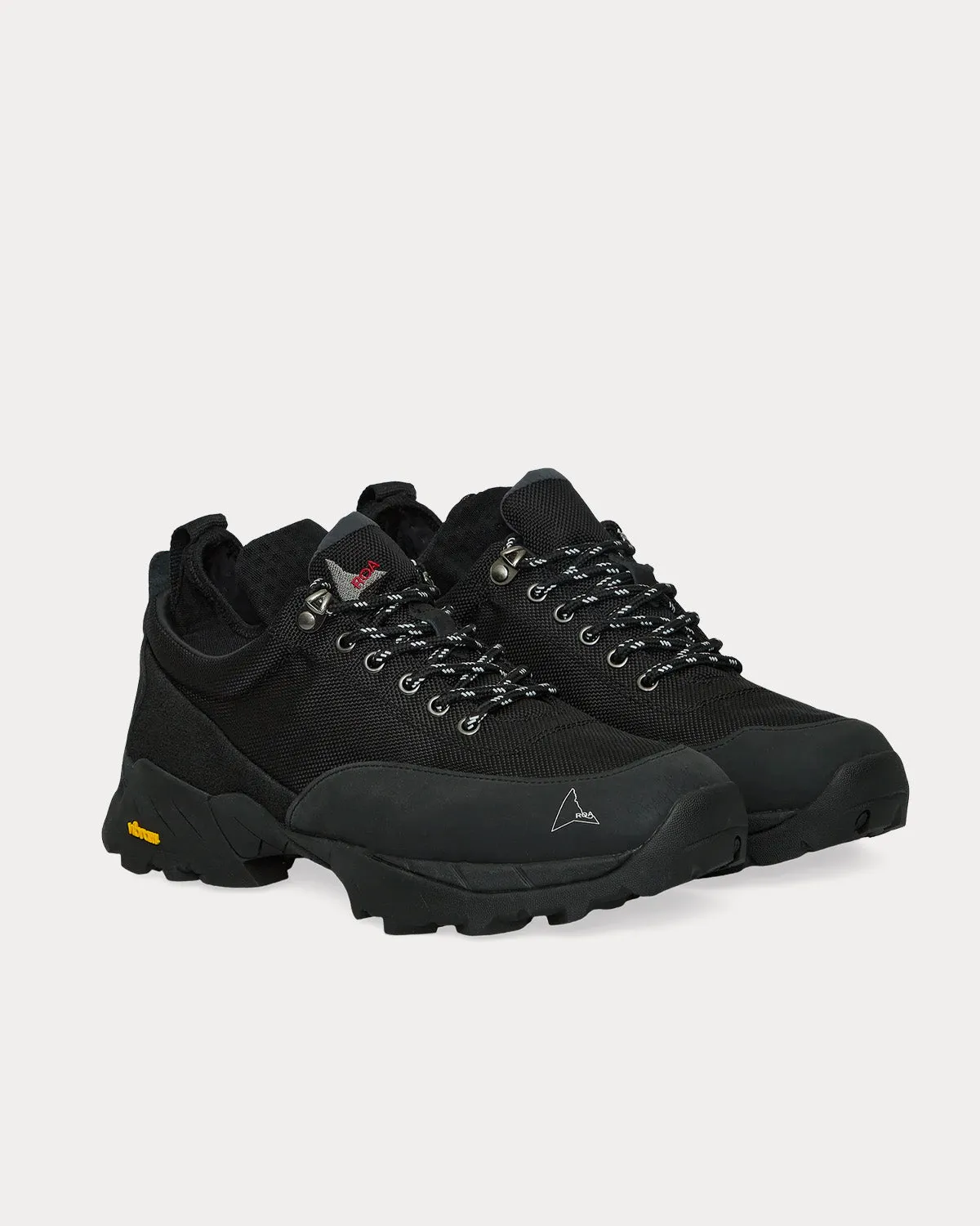 Neal Black Low Top Sneakers