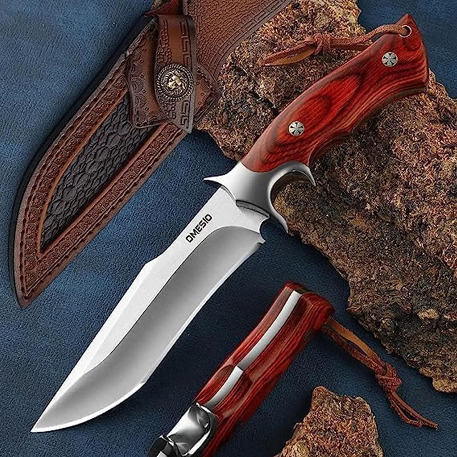 Omesio Fixed Blade Knife with Sheath, Survival Knife M390 Steel, Fulltang 601 HRC, EDC Fixed Blade Hunting Knives, Knives for Men, Wood Handle
