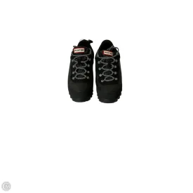 Shoes Hiking By Hunter In Black, Size: 7